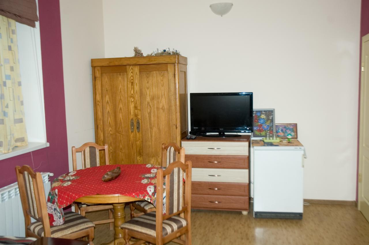 Turul Hotel Berehove  Ngoại thất bức ảnh
