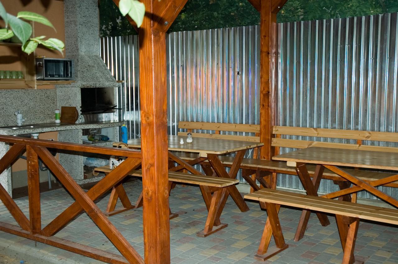 Turul Hotel Berehove  Ngoại thất bức ảnh